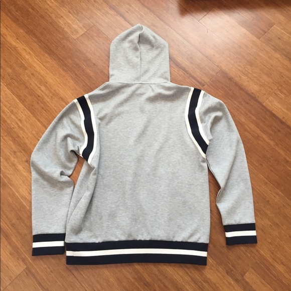 Ralph Lauren Hoodie - Picture 3 of 4